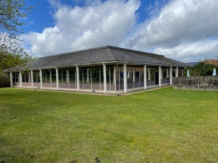St Leonards Clos, Maidstone à vendre - Photo de l’immeuble – Image 1 sur 4