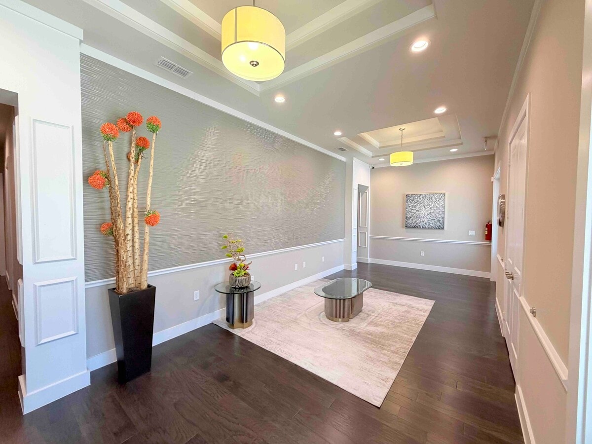 4425 Plano Pky, Carrollton, TX 75010 - Lot 303 & 304 - - Photo intérieure - Image 2 of 7