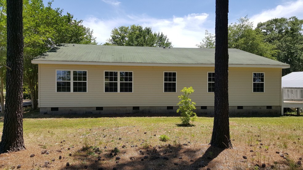 2725 Priceville Rd, Gilbert, SC à louer - Photo de l’immeuble – Image 3 sur 6