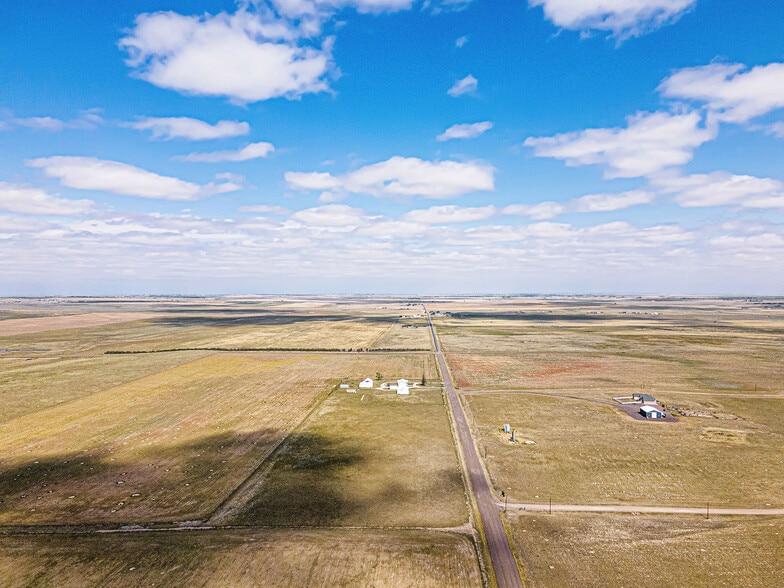 County Road 149, Strasburg, CO à vendre - Photo principale – Image 1 sur 19