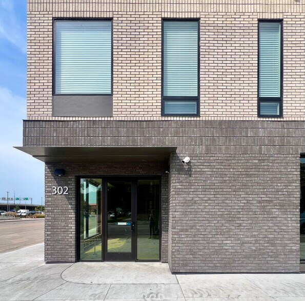 302 N 2nd St, Mankato, MN à louer - Photo de l’immeuble – Image 1 sur 9