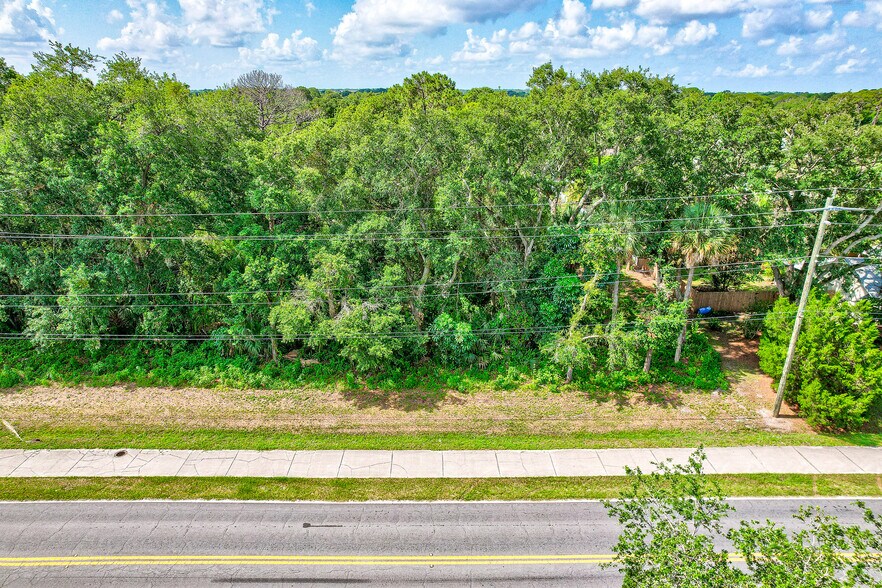 Americana Blvd NE, Palm Bay, FL à vendre - Aérien – Image 1 sur 10
