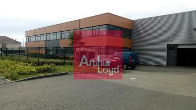 Plus de détails pour Bureau, Local d'activités à louer