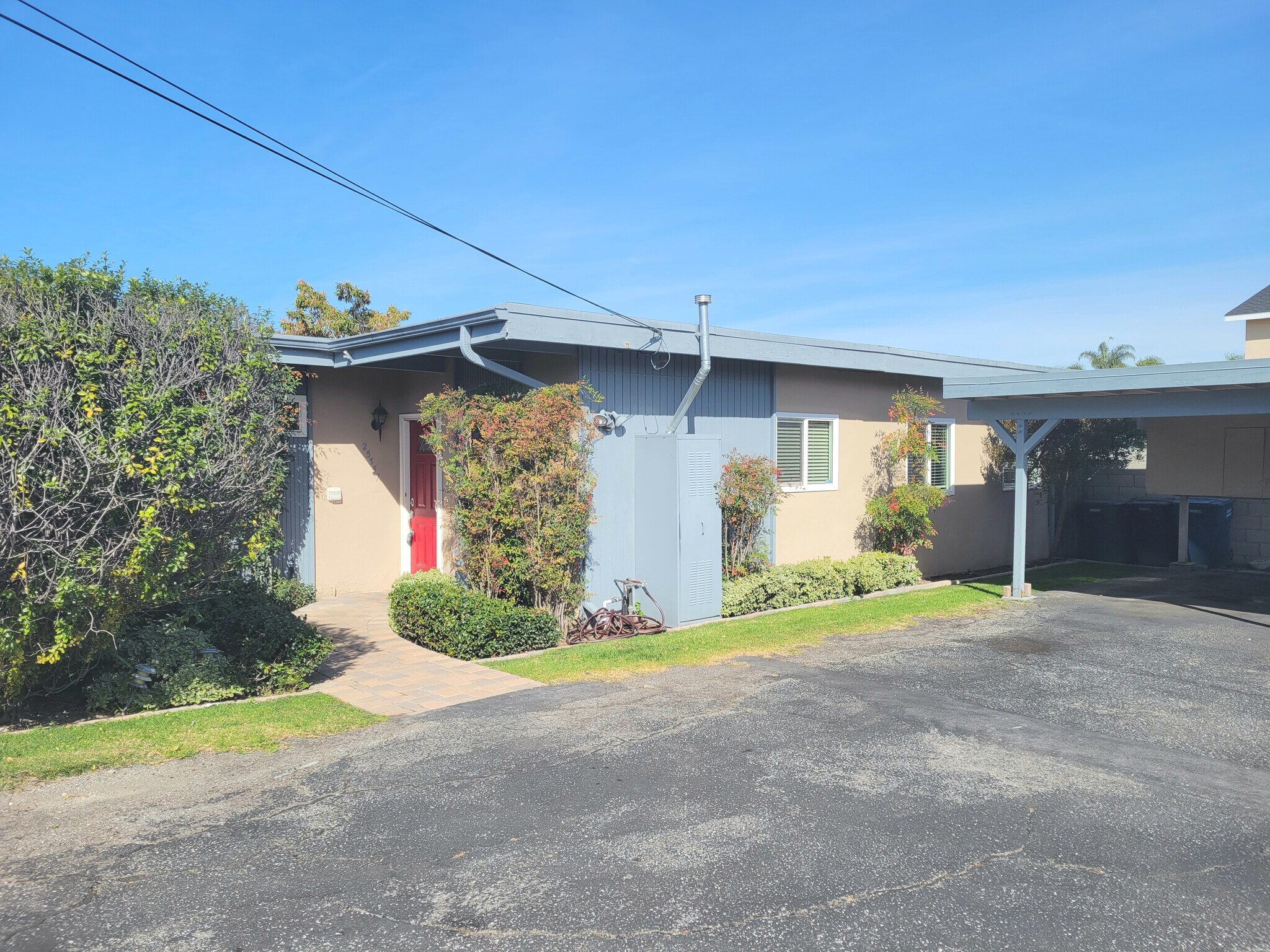 25353 Oak St, Lomita, CA à vendre Photo de l’immeuble– Image 1 sur 40