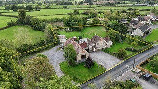 Plus de détails pour 19 B3143, Pulham - Local commercial à vendre