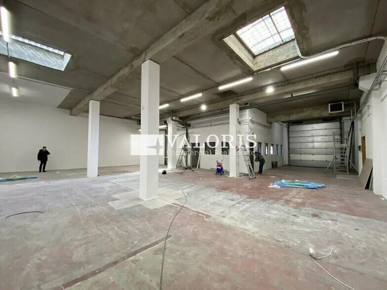 1 Rue Des Vergers, Limonest à louer - Photo de l’immeuble – Image 3 sur 17