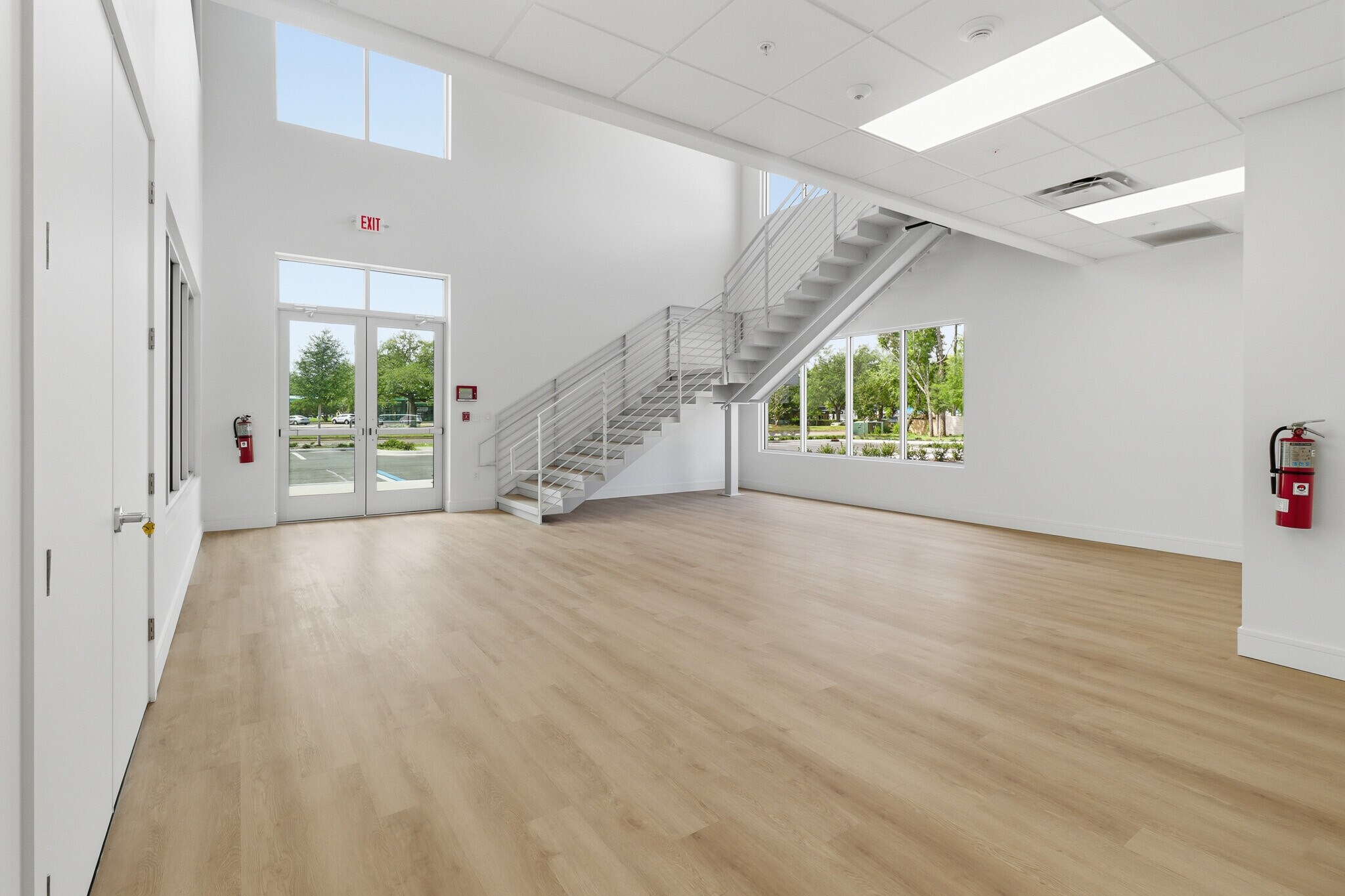 3416 W Lake Mary Blvd, Lake Mary, FL à louer Photo de l’immeuble– Image 1 sur 21