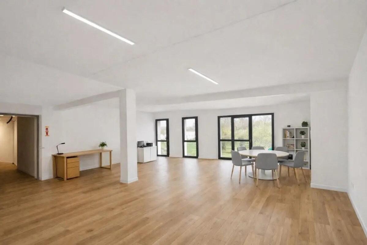 Bureau dans Vannes à vendre Photo intérieure– Image 1 sur 6