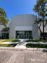 2000-2030 W Atlantic Blvd, Pompano Beach, FL à louer Photo intérieure– Image 1 sur 22