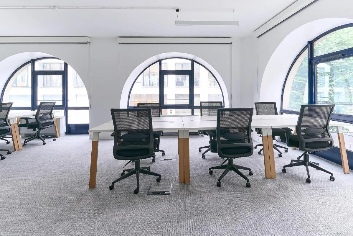 12 Rue De La Bourse, Paris à louer Photo de l’immeuble– Image 1 sur 13