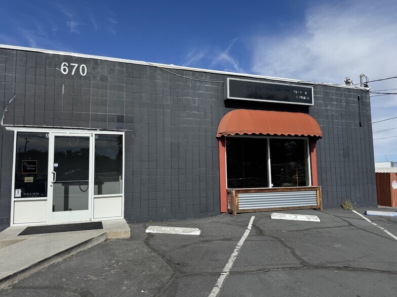 670 Alvaro St, Reno, NV à louer - Photo principale – Image 1 sur 2