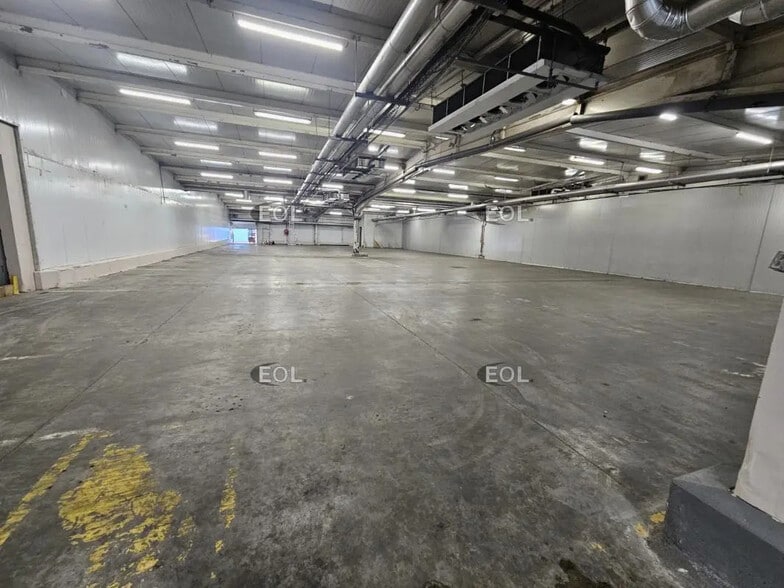 Industriel/Logistique dans Orly à louer - Photo de l’immeuble – Image 2 sur 6