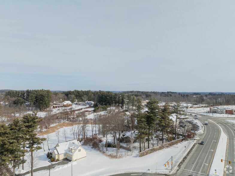 121 Indian Rock Rd, Windham, NH à louer - Aérien – Image 2 sur 6