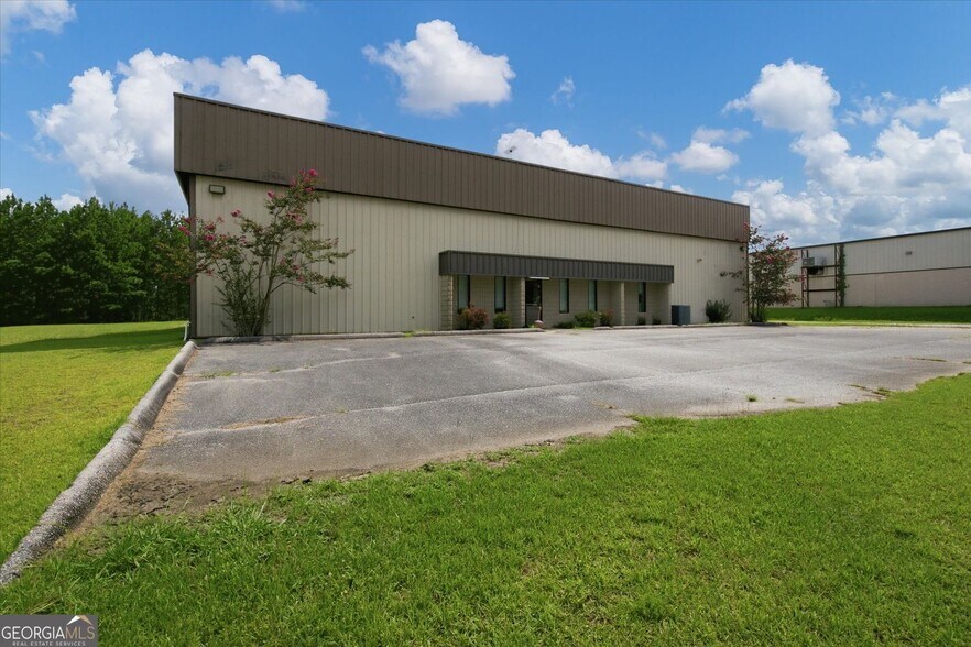 524 Golf Course Rd, Tallapoosa, GA à louer - Photo de l’immeuble – Image 3 sur 32