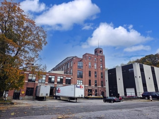 Plus de détails pour 2 Mill St, Cornwall, NY - Industriel/Logistique à vendre