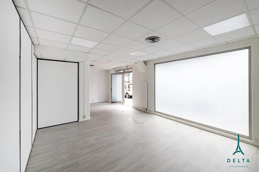 Local commercial dans Clichy à vendre - Photo intérieure – Image 2 sur 4