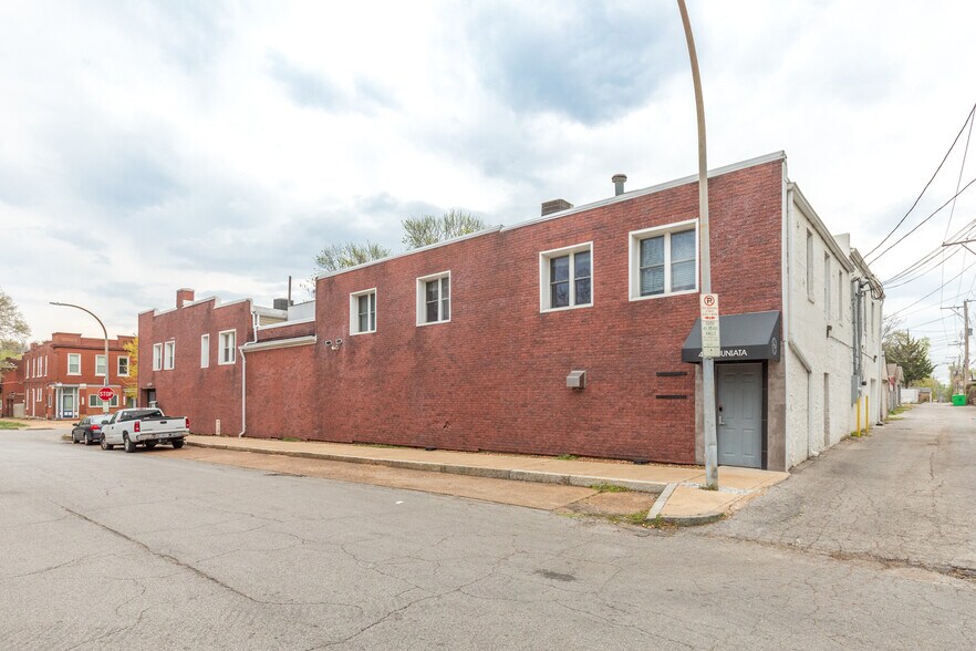 4168 Juniata St, Saint Louis, MO à louer - Photo de l’immeuble – Image 1 sur 5