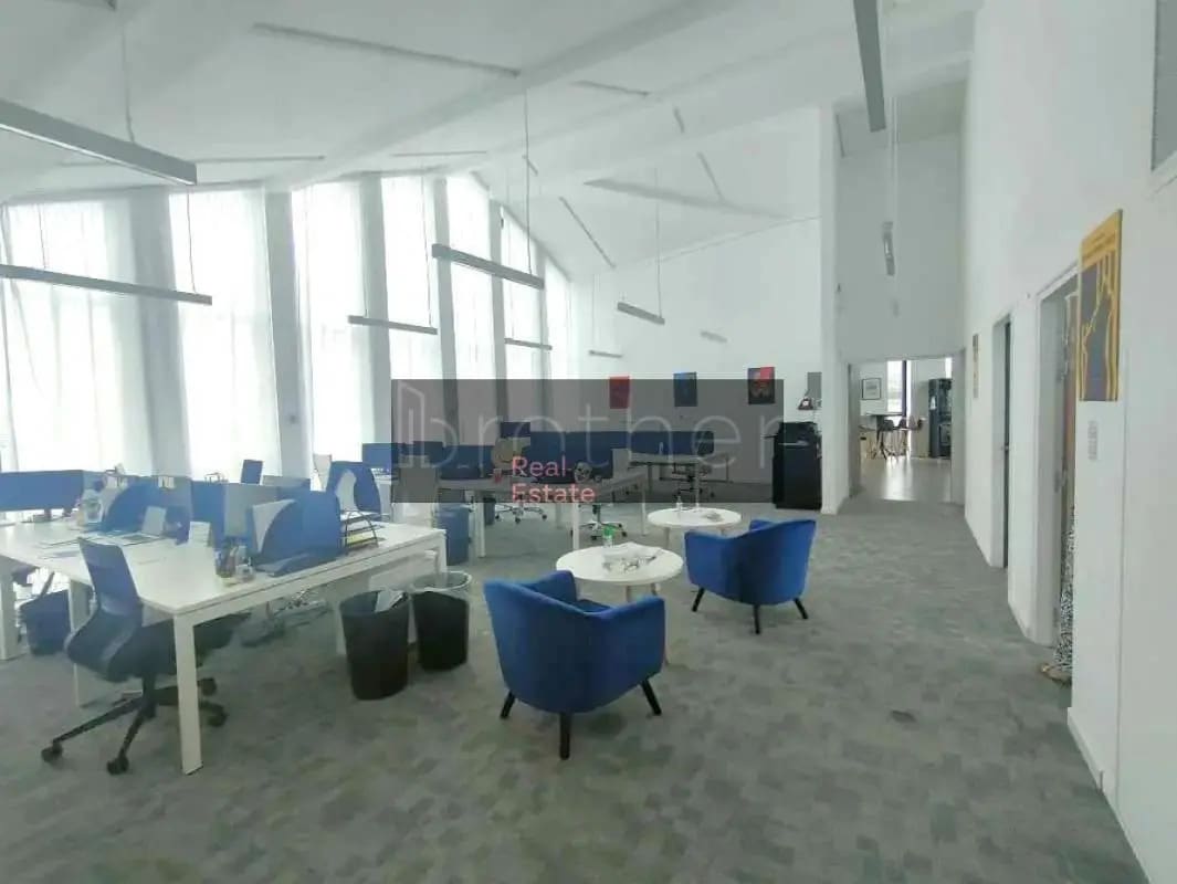 Bureau dans Bordeaux à louer Photo intérieure– Image 1 sur 9