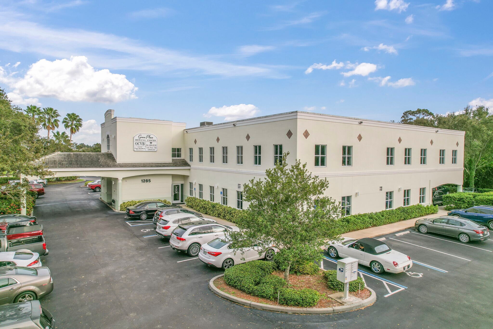 1285 36th St, Vero Beach, FL à louer Photo principale– Image 1 sur 11
