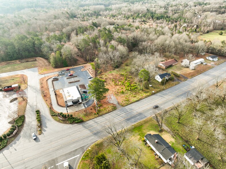 18860 Highway 72 E, Clinton, SC à louer - Photo de l’immeuble – Image 2 sur 5