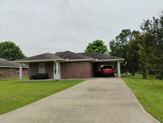 Plus de détails pour 2410 1st St, Ville Platte, LA - Logement à vendre