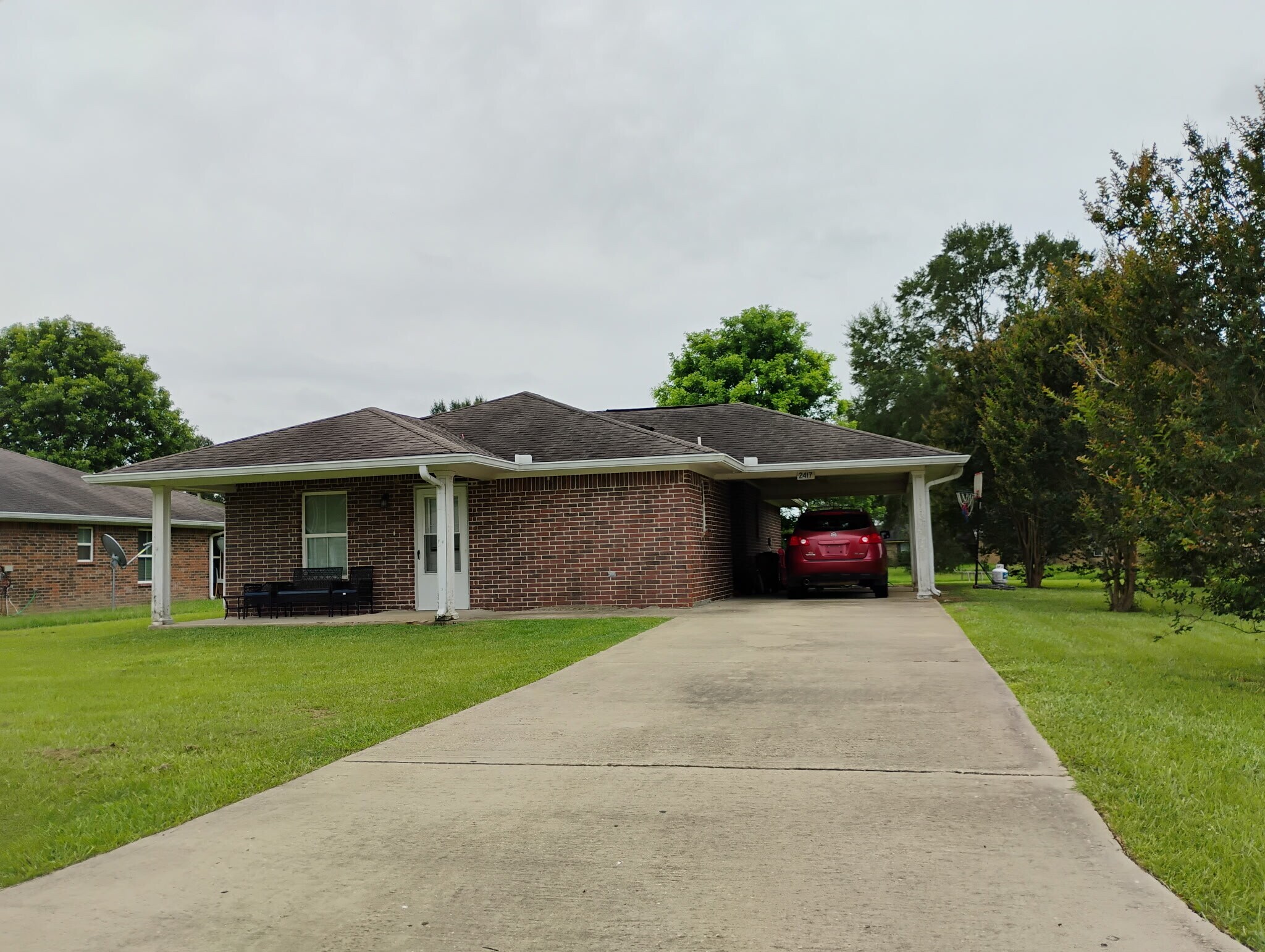 2410 1st St, Ville Platte, LA à vendre Photo de l’immeuble– Image 1 sur 4