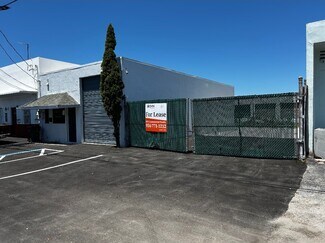 Plus de détails pour 241 NE 32nd Ct, Oakland Park, FL - Industriel/Logistique à louer
