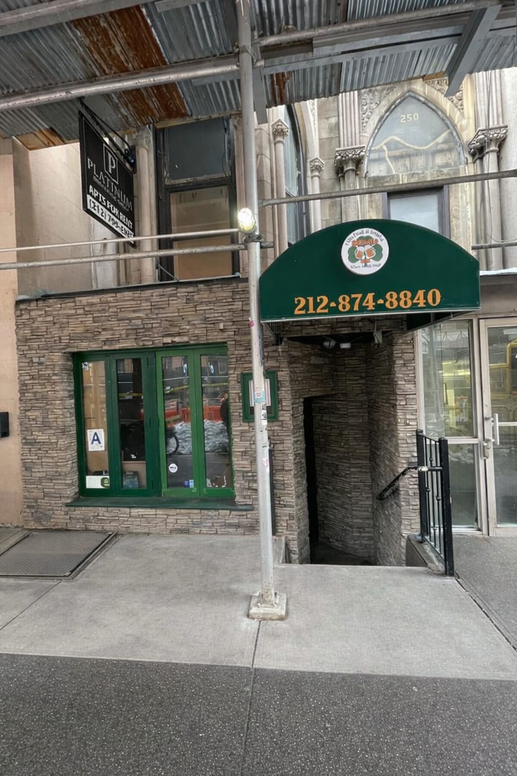 250 W 72nd St, New York, NY à louer Photo intérieure– Image 1 sur 21