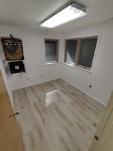 380 Middletown Blvd, Langhorne, PA à louer Photo intérieure– Image 2 sur 13