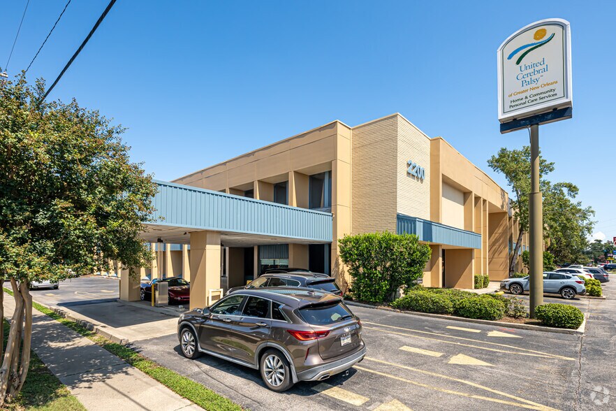 2200 Veterans Memorial Blvd, Kenner, LA à louer - Photo de l’immeuble – Image 3 sur 7