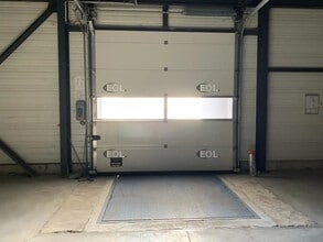 Industriel/Logistique dans Aix-en-Provence à louer Photo intérieure– Image 2 sur 7