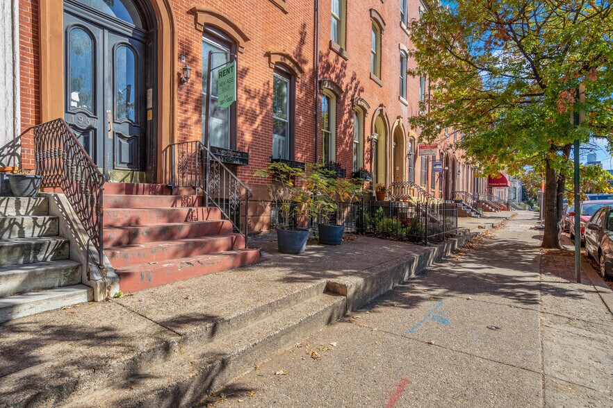 1937 Spring Garden St, Philadelphia, PA à vendre - Photo de l’immeuble – Image 3 sur 11