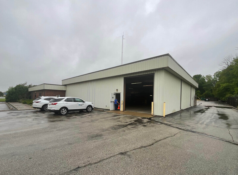 600 Conrad Harcourt Way, Rushville, IN à vendre - Photo principale – Image 1 sur 9