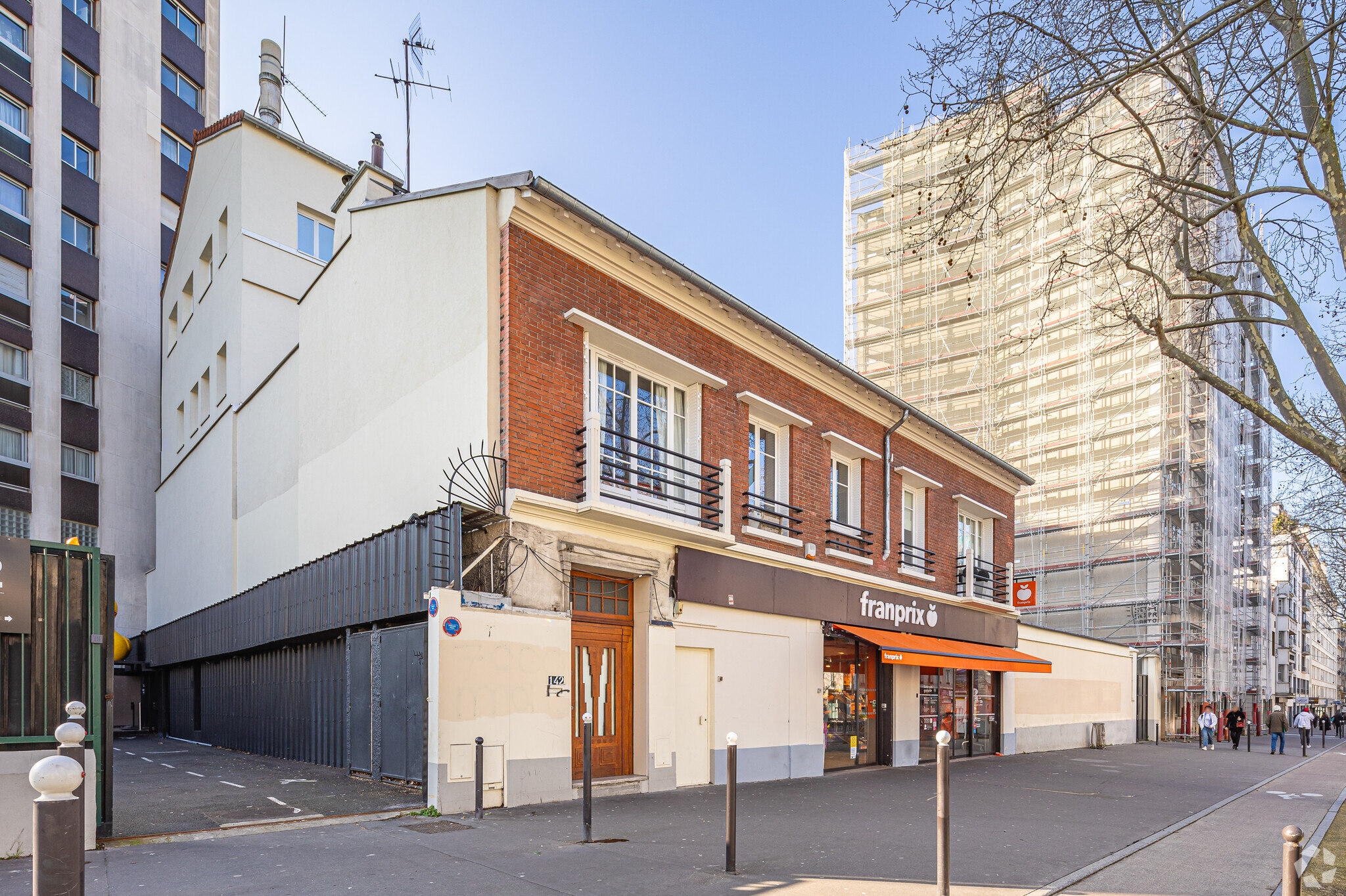 142 Boulevard Diderot, Paris à louer Photo principale– Image 1 sur 3