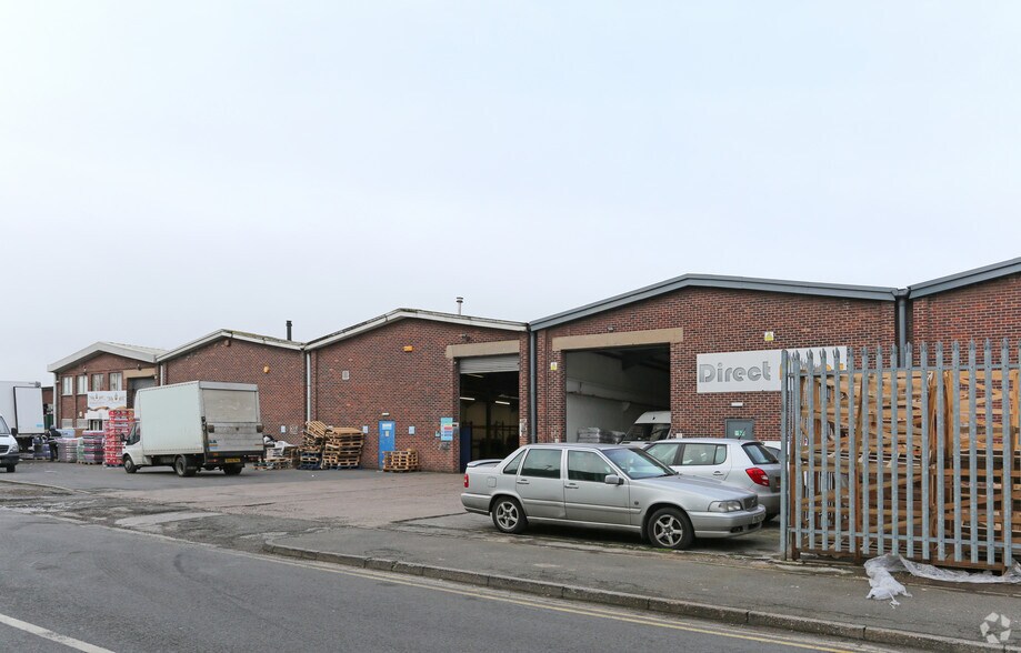 Crossgate Dr, Nottingham à louer - Photo de l’immeuble – Image 3 sur 6