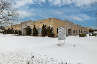 Plus de détails pour 681 Grand Blvd, Deer Park, NY - Industriel/Logistique à louer