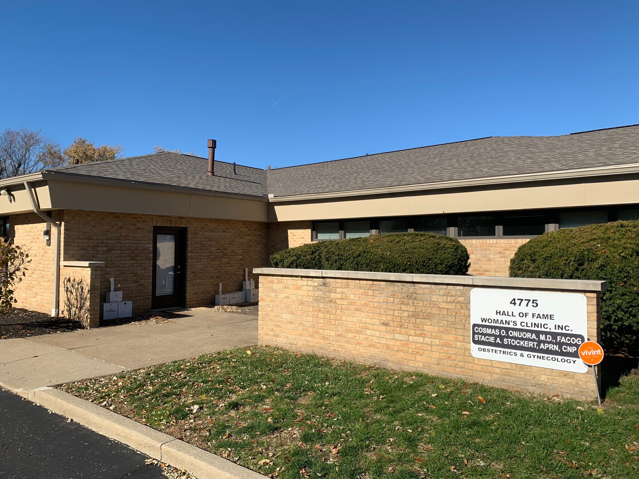 4759-4779 Higbee Ave NW, Canton, OH à vendre Photo principale– Image 1 sur 4