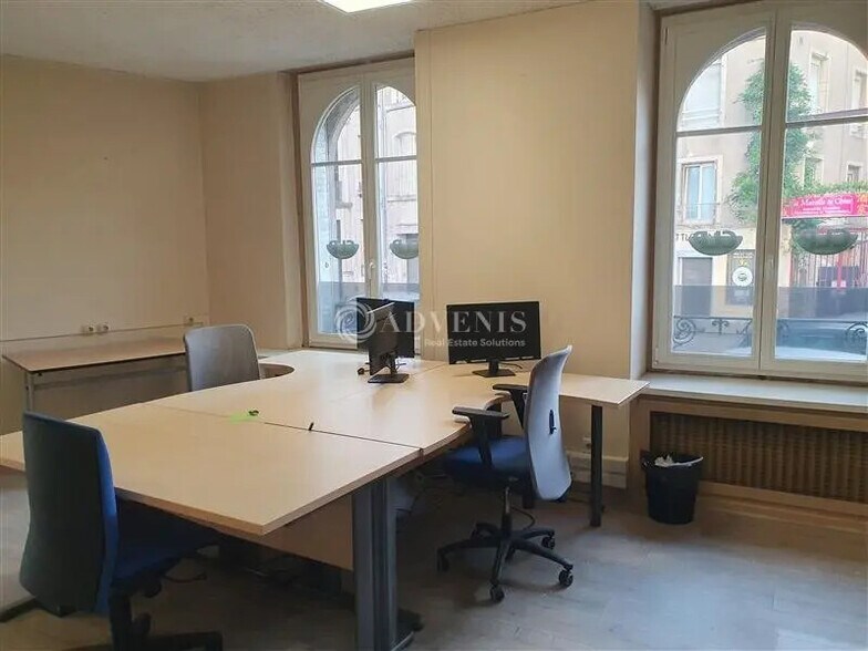 Bureau dans Nancy à vendre - Photo de l’immeuble – Image 2 sur 7