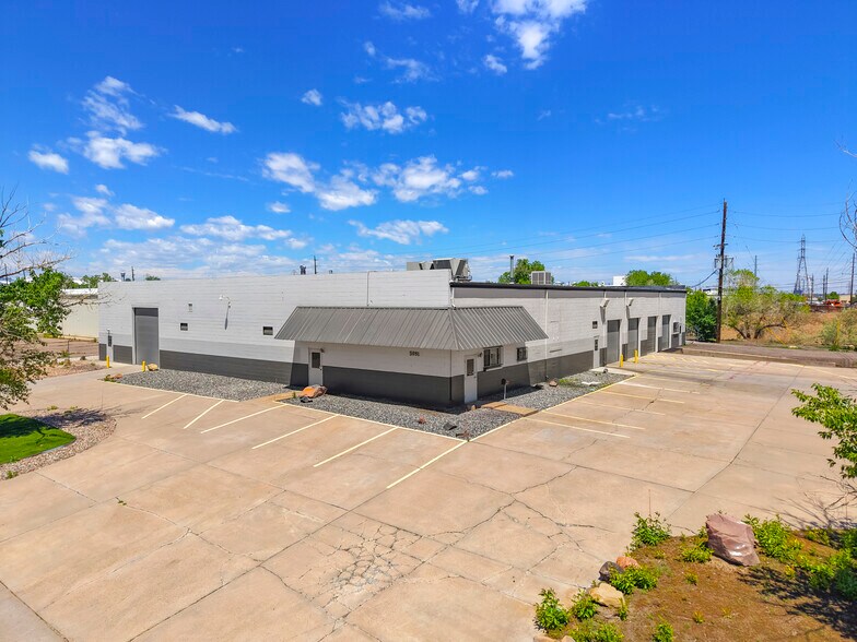 5981 Marion Dr, Denver, CO à vendre - Photo de l’immeuble – Image 2 sur 32