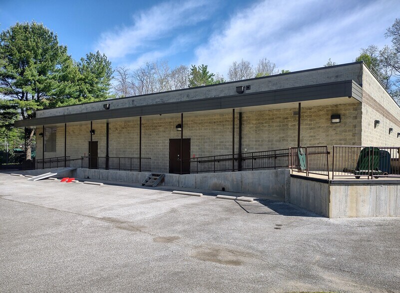 161 Tarbell St, Akron, OH à vendre - Photo de l’immeuble – Image 3 sur 20