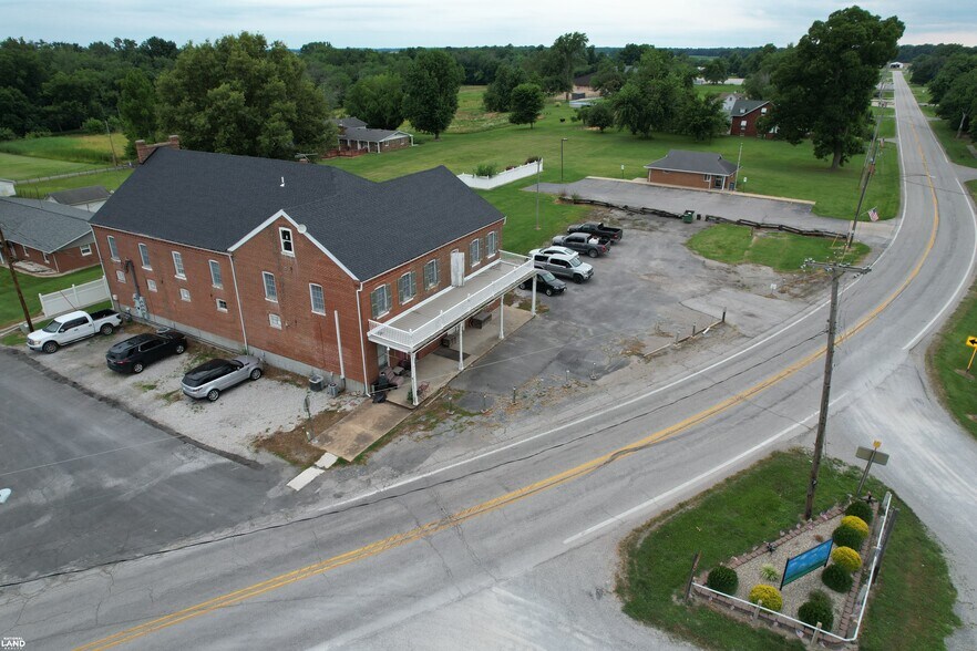 7346 IL-15, Saint Libory, IL à vendre - Photo de l’immeuble – Image 2 sur 13