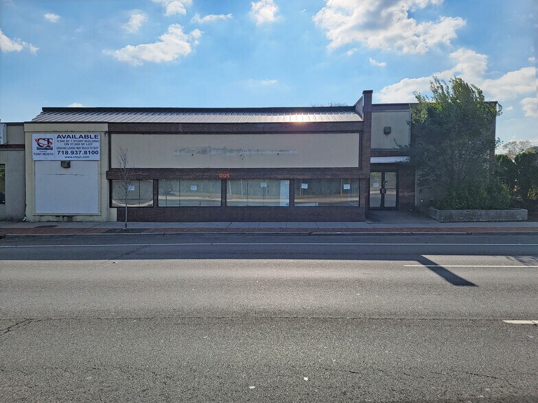 147 Sunrise Hwy, Lynbrook, NY à louer - Photo de l’immeuble – Image 2 sur 3