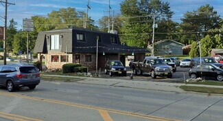 Plus de détails pour 670 Northwest Hwy, Fox River Grove, IL - Local commercial à louer
