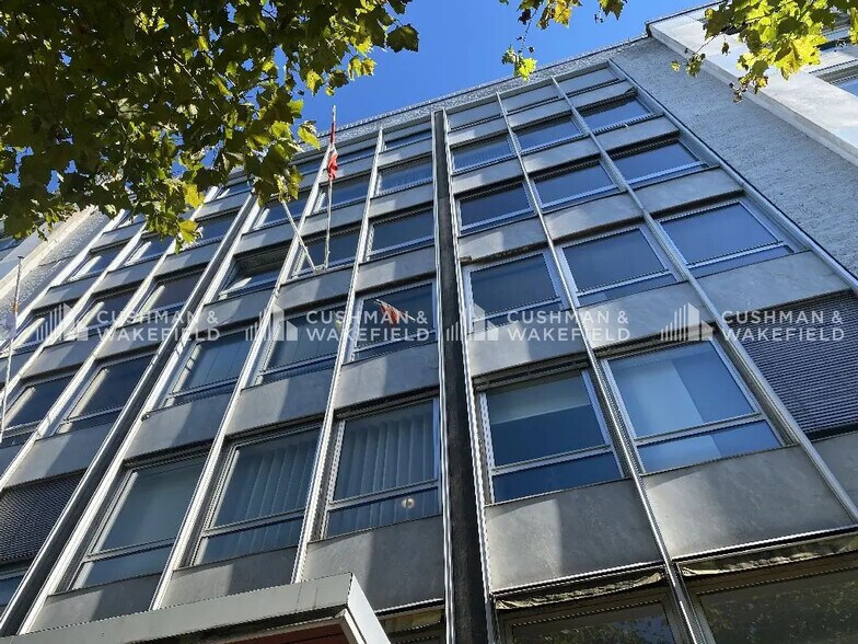 Bureau dans Strasbourg à louer - Photo de l’immeuble – Image 1 sur 11