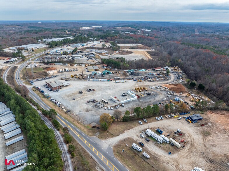 1364 Candler Rd, Gainesville, GA à louer - Photo de l’immeuble – Image 1 sur 5