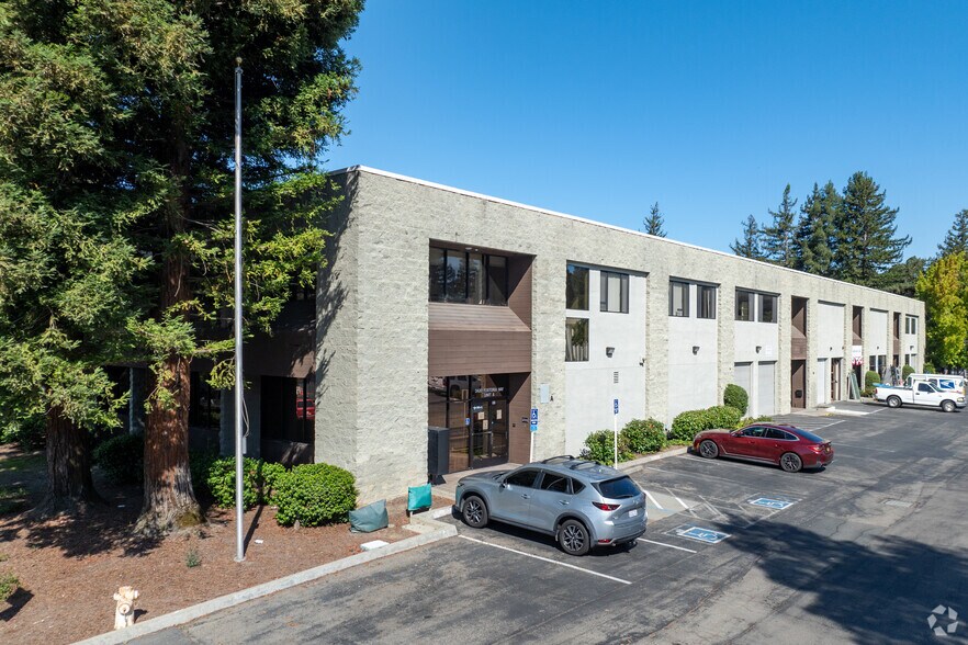 3420 Fostoria Way, Danville, CA à louer - Photo de l’immeuble – Image 2 sur 6