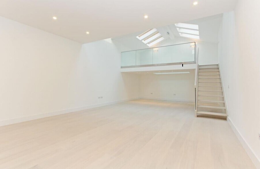 87 County St, Londres à louer - Photo intérieure – Image 2 sur 4