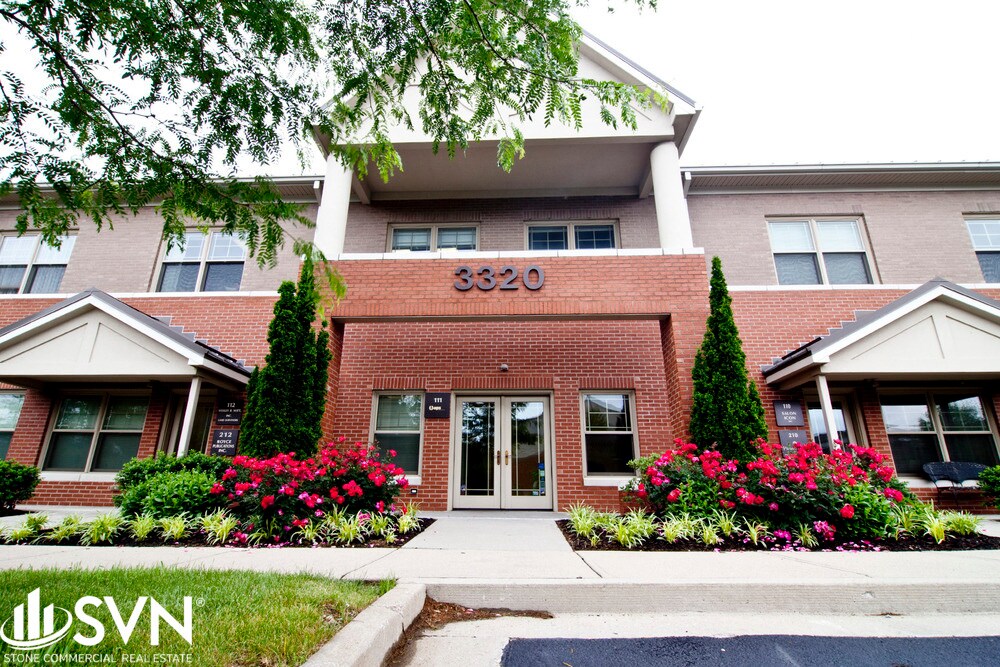 3320 Clays Mill Rd, Lexington, KY à louer Photo de l’immeuble– Image 1 sur 17