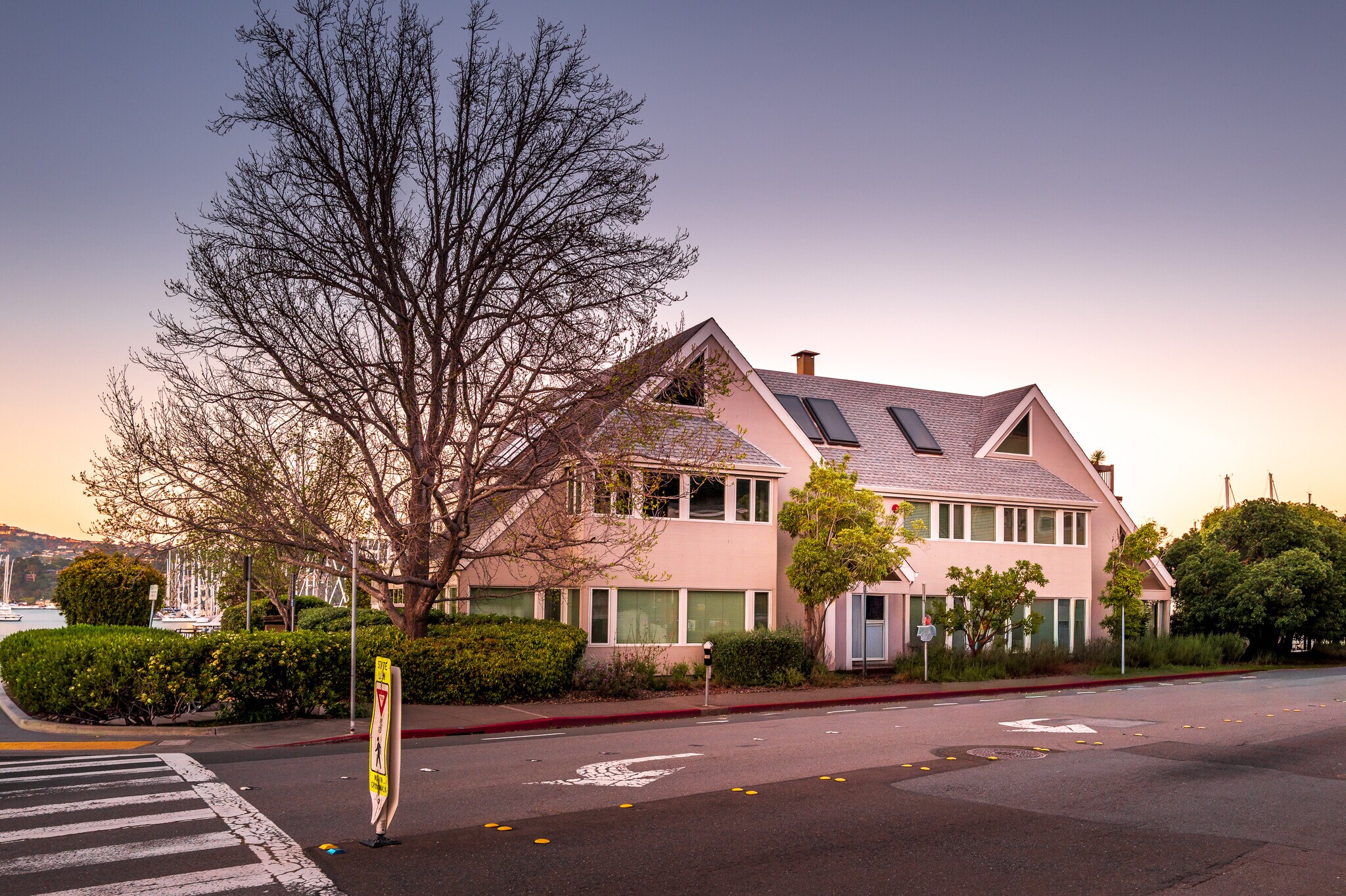 900 Bridgeway, Sausalito, CA à vendre Photo principale– Image 1 sur 23
