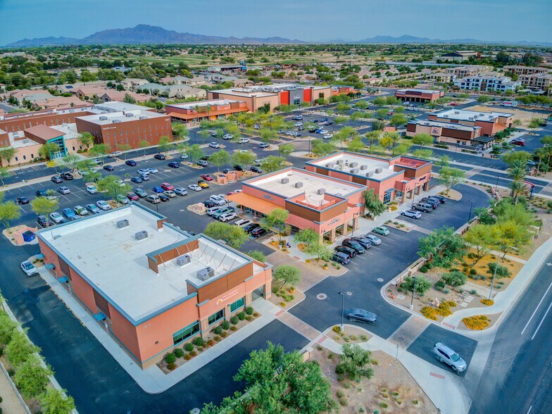 4811 S Arizona Ave, Chandler, AZ à louer - Photo de l’immeuble – Image 2 sur 7